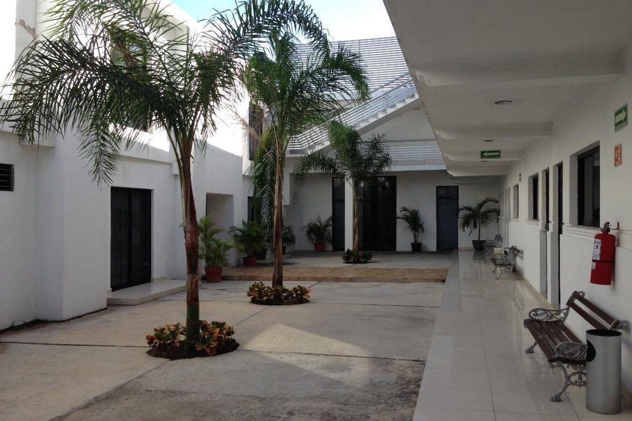 Hotel Embajadores Mérida Exterior foto